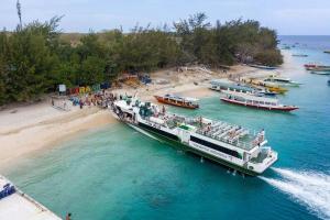 how much ticket fast boat from Bali to Gili Island and tour package