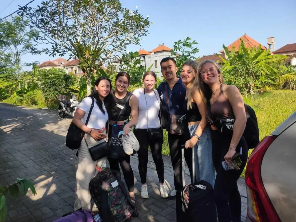 Airport Transfers: Easy Ride from Bali Airport to Your Hotel Safely 3 how much bali airport transfer cost