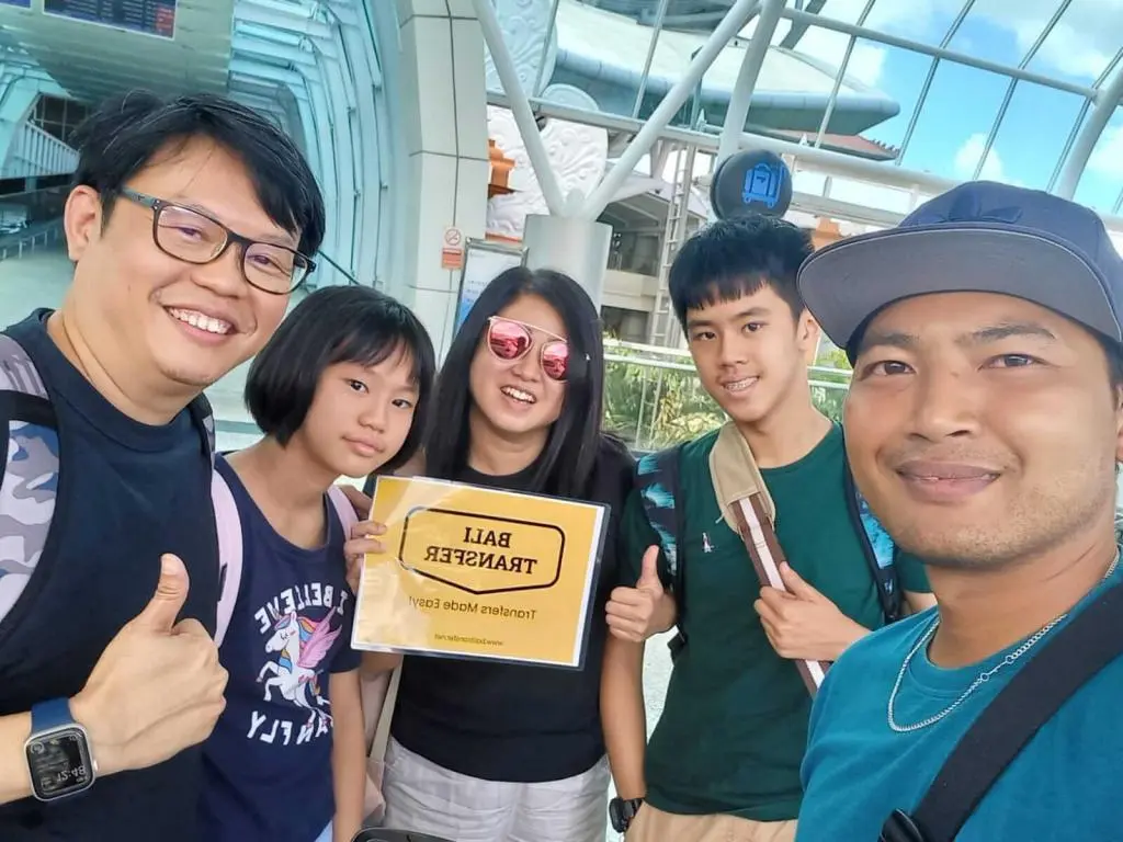 Bali airport transfers service with meet and greet service and cheap price