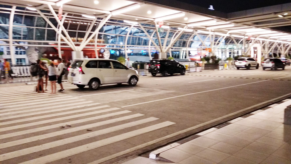hire private transfer from Tejakula drop you off at Bali Airport Ngurah Rai